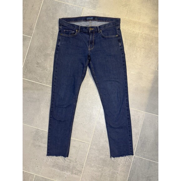 Patagonia Jeans Womens 31 Blue Slim Fit Mid Rise Dark Wash Stretch Denim Raw Hem - Picture 7 of 11